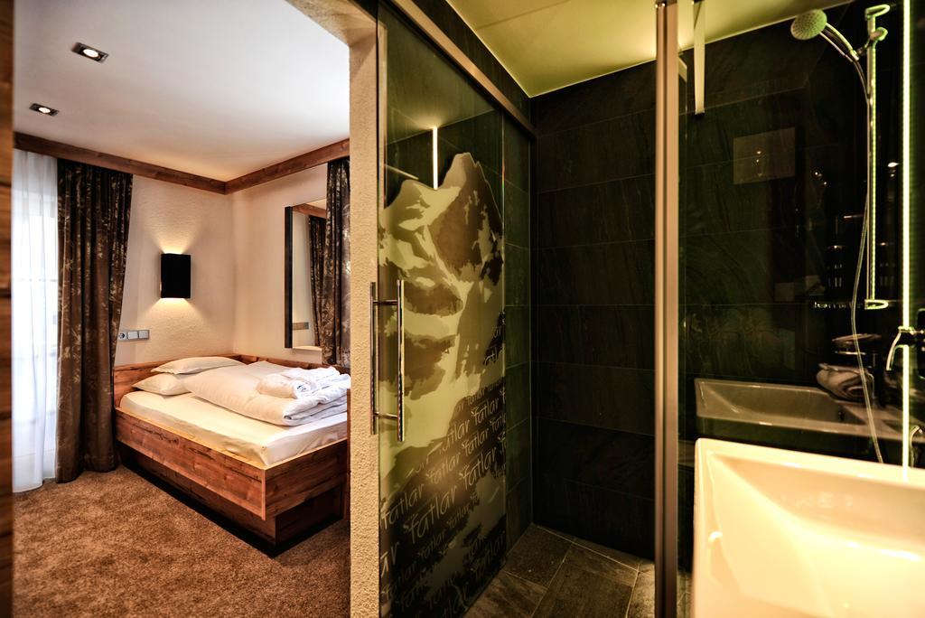 Hotel Fatlar Ischgl Exterior photo